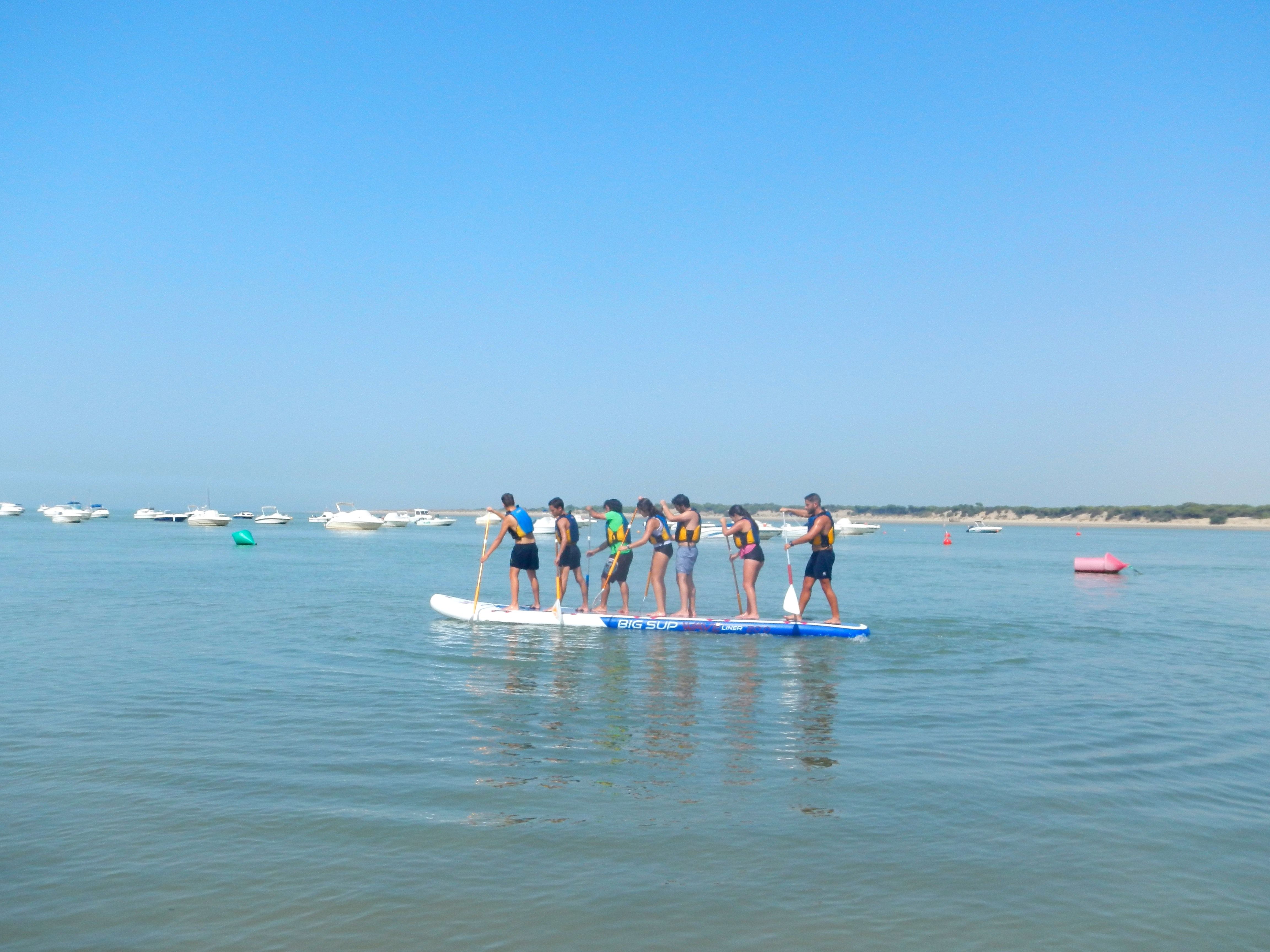 Paddlesurf gigante en Sanlúcar, Cádiz